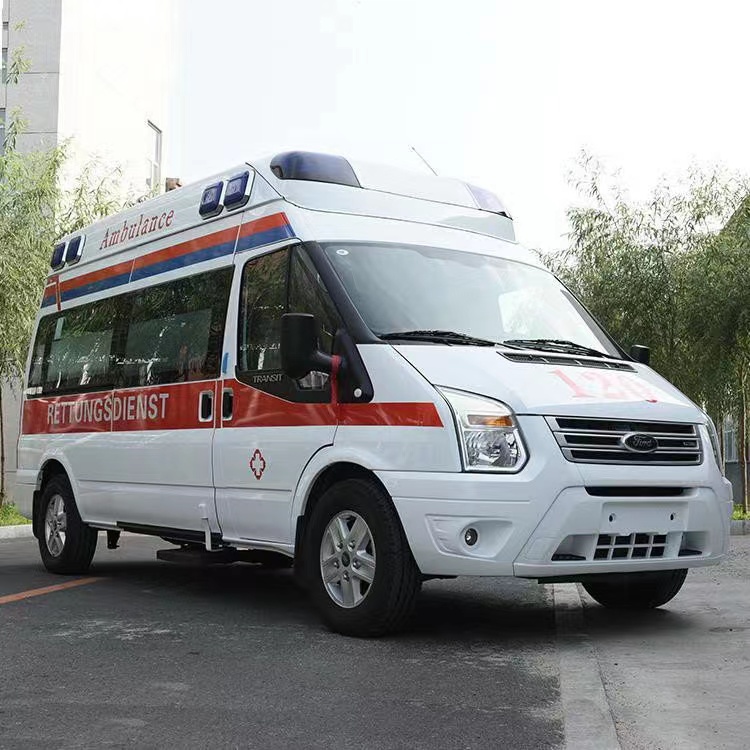 荷塘行动不便者长途救护车租赁：安全转运的核心注意事项​
